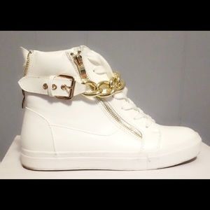 High top Shoes